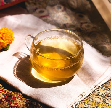 Studio Unbound Packaging Karmatea Header