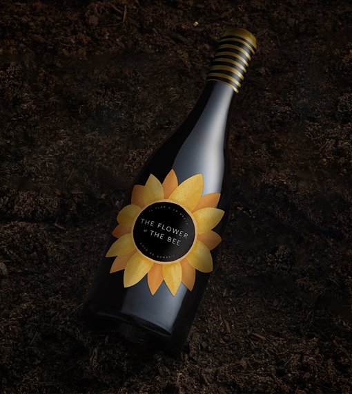 Studio Unbound Wine Label Packaging Theflowerandthebee Thumbnail Square
